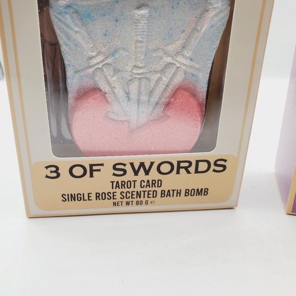 NIB BUNDLE of 2 ILLUMINATI TAROT CARD BATH BOMBS - Picture 3 of 6